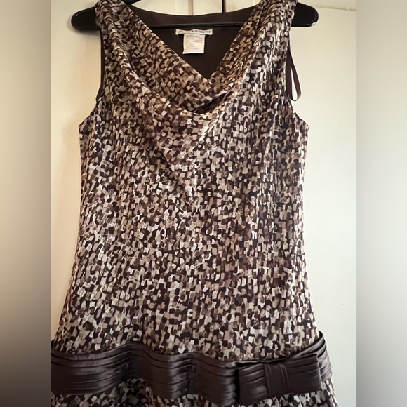 Fun & Frilly Sleeveless Dress - Picture 3 of 9